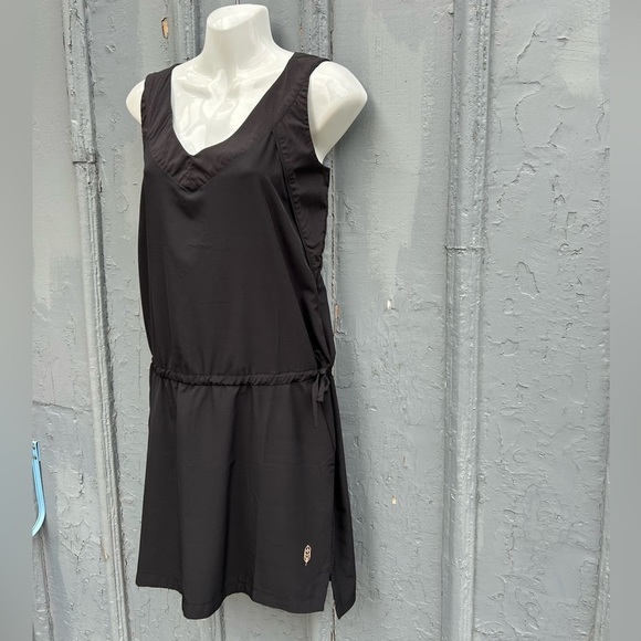 Indygena Burok sleeveless black shift dress, Small - Picture 5 of 11